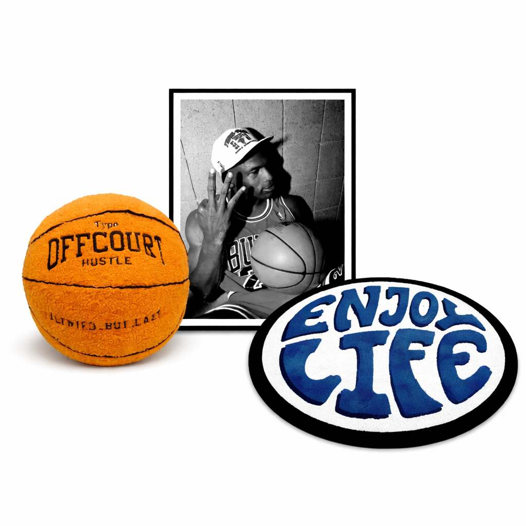 Bundle | Michael Jordan 3 Fingers Poster, Enjoy Life Rug, Basketball Kissen Orange